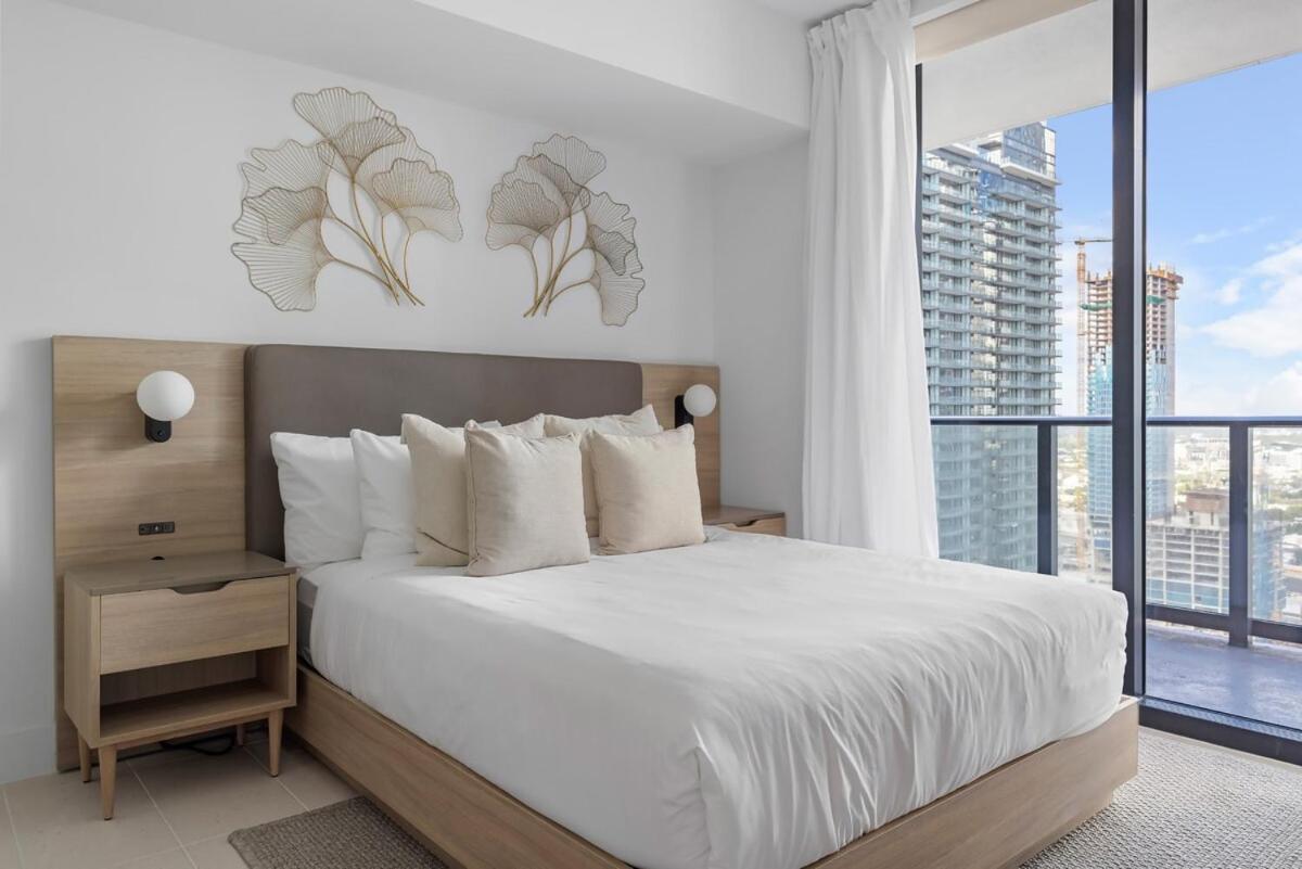 Downtown 2br-2ba Panoramic Views Apartamento