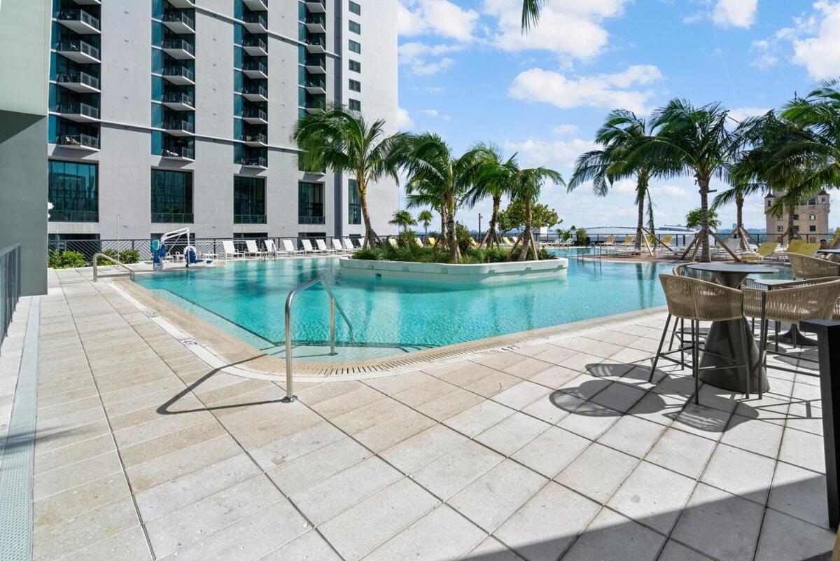 Downtown 2br-2ba Panoramic Views Miami